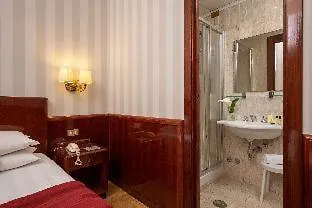 ノード ヌオヴァ ホテル 3*