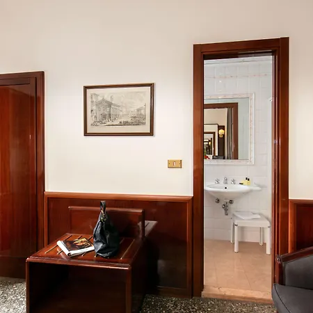 ホテル ノード ヌオヴァ ローマ