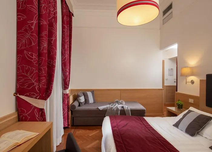 罗马诺德诺瓦酒店 3*